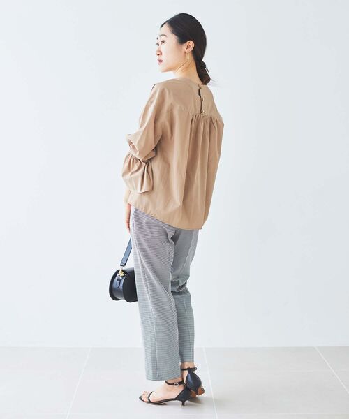 le.coeur blanc（ルクールブラン）の「ドライストレッチテーパードパンツ（その他パンツ・レディース・ブラック/ブラック系その他・38/36）」の9枚目の写真