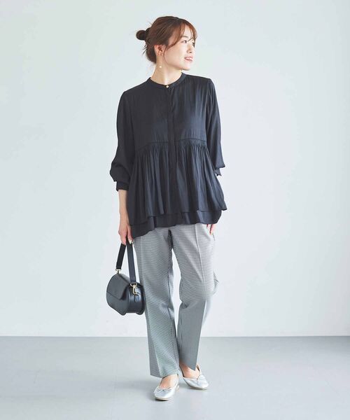 le.coeur blanc（ルクールブラン）の「ドライストレッチテーパードパンツ（その他パンツ・レディース・ブラック/ブラック系その他・38/36）」の13枚目の写真