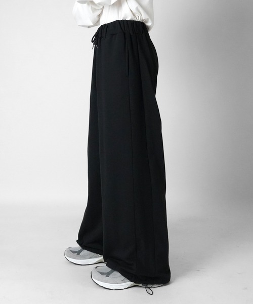 ILL'S（イルズ）の「サイド切替 裏毛スウェットワイドストレートパンツ 裾ドローコード（スウェットパンツ・メンズ・アッシュグレー/ブラック/杢グレー・L/M）」の4枚目の写真