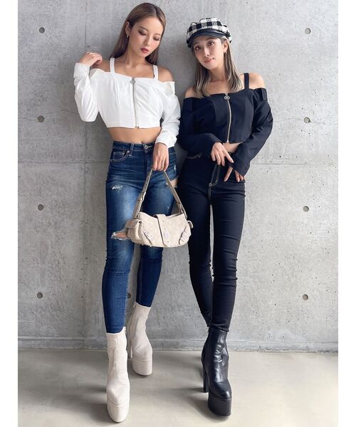 GYDA（ジェイダ）の「Symmetry GYDAオフショルシャツブラウス（シャツ/ブラウス・レディース・ブラック/オフホワイト・FREE）」の15枚目の写真