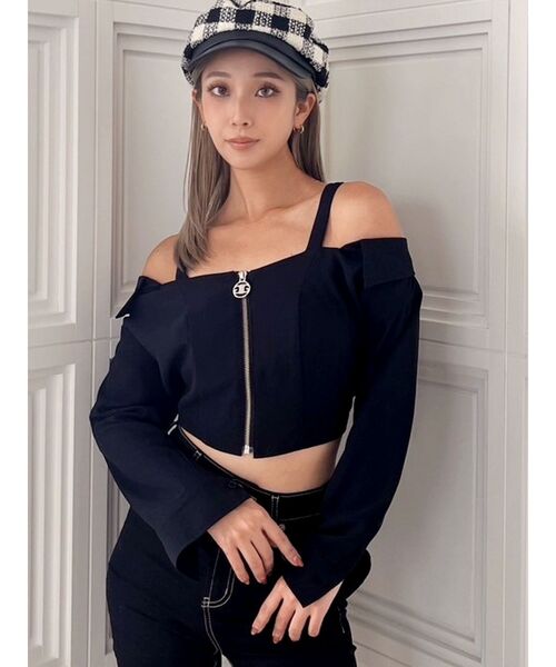 GYDA（ジェイダ）の「Symmetry GYDAオフショルシャツブラウス（シャツ/ブラウス・レディース・ブラック/オフホワイト・FREE）」の17枚目の写真