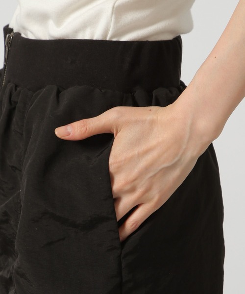 LAKOLE（ラコレ）の「フロントZIPギャザースカート/147679（スカート・レディース・グレー/ブラック/ベージュ・MEDIUM/SMALL）」の15枚目の写真