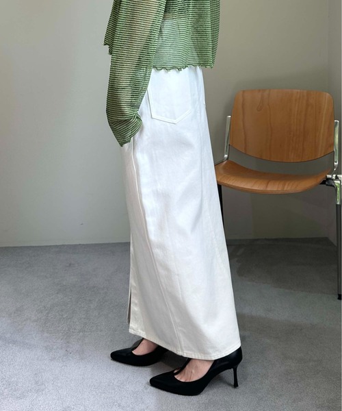 1chaku.（イッチャク）の「デニムロングスカート（デニムスカート・レディース・ホワイト/ネイビー・マルチサイズ）」の3枚目の写真