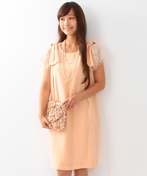 Ray BEAMS(レイビームス)の「Ray BEAMS / レース スリーブ 肩リボン ワンピース(ワンピース・レディース・ブラック/ピンク・0/1)」の2枚目の写真