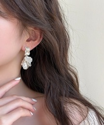 フリンジ フラワーデザインピアス