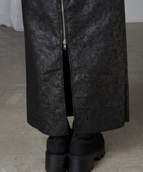 RAY CASSIN（レイカズン）の「クラック箔タイトスカート（スカート・レディース・ブラウン/シルバー/ブラック・FREE）」の13枚目の写真