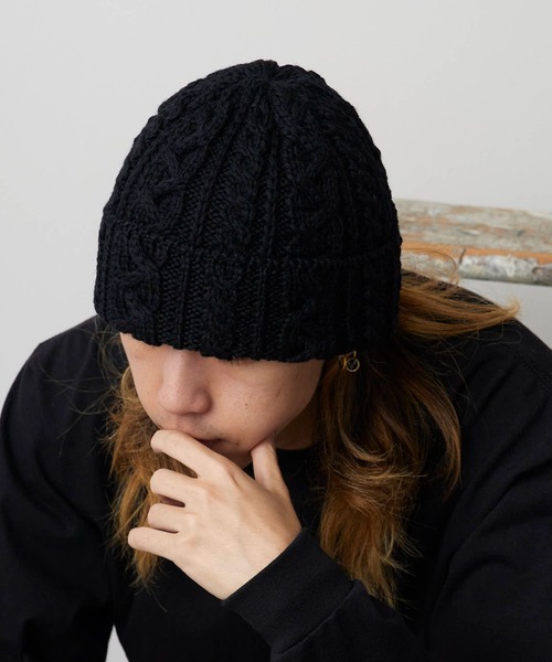 HIGHLAND 2000（ハイランドトゥーサウザンド）の「HIGHLAND2000/ハイランド2000 HL2000 Bobcap BritishWool ケーブル編み ニット帽（ニットキャップ/ビーニー・メンズ・ブラック/インディゴブルー/ホワイト/ナチュラル/ライトグレー/ネイビー・FREE）」の2枚目の写真