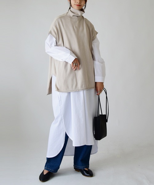 and it_（アンドイット）の「コットンニットタートルワイドベスト（ベスト・レディース・ベージュ/チャコールグレー/ブラック/アイボリー・M-L）」の18枚目の写真