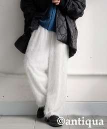 フェザーパンツ