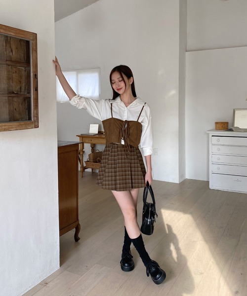 by muni:r（バイ ムニール）の「2wayスエードリボンビスチェ（ベスト・レディース・ブラック/ブラウン・FREE）」の10枚目の写真