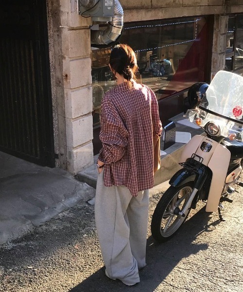 BEIDELLI（ベイデリー）の「[BELLIDE MADE] ビンテージチェックルーズフィットシャツ（シャツ/ブラウス・レディース・ブラック/カーキ/レッド・FREE）」の14枚目の写真