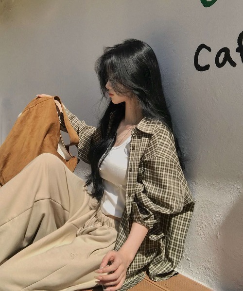 BEIDELLI（ベイデリー）の「[BELLIDE MADE] ビンテージチェックルーズフィットシャツ（シャツ/ブラウス・レディース・ブラック/カーキ/レッド・FREE）」の4枚目の写真