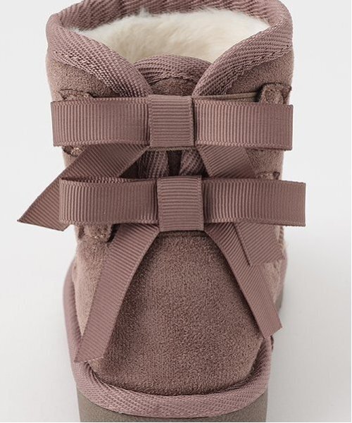 petit main(プティマイン)の「リボンムートンブーツ(ブーツ・キッズ・モカ/ベージュ/ブラック・15cm/14cm/19cm/18cm/17cm/16cm)」の9枚目の写真