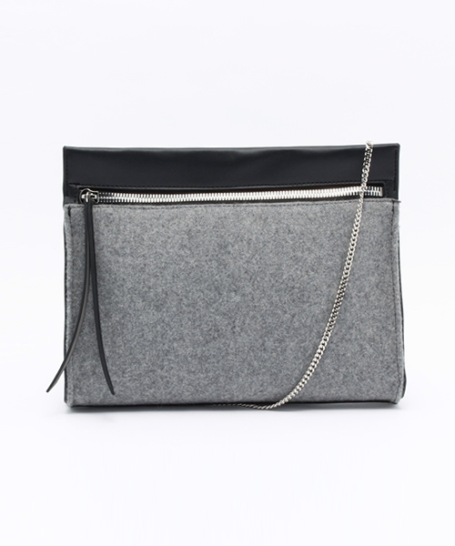 Ray BEAMS(レイビームス)の「SOLPRESA / メルトン 3way クラッチバッグ(クラッチバッグ・レディース・グレー・ONE SIZE)」の1枚目の写真