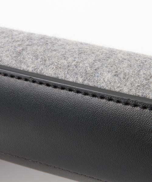 Ray BEAMS(レイビームス)の「SOLPRESA / メルトン 3way クラッチバッグ(クラッチバッグ・レディース・グレー・ONE SIZE)」の6枚目の写真