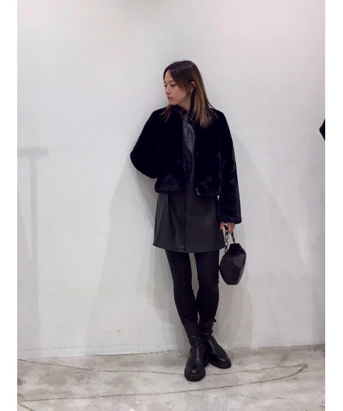 ALLSAINTS(オールセインツ)の「FLORENCE FAUX FUR CROPPED COAT | FLORENCE フェイク ファー クロップド コート(その他アウター・レディース・ブラック・XS/S/M)」の12枚目の写真