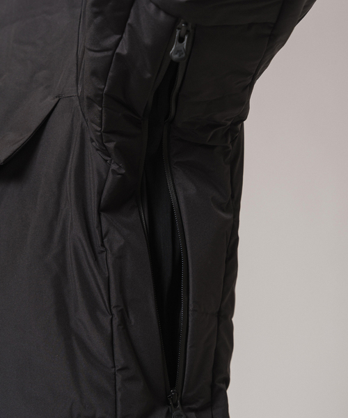 DESCENTE ALLTERRAIN（デサント　オルテライン）の「DESCENTE ALLTERRAIN 水沢ダウン GORE-TEX LAUDER/ゴアテックス ローダー（ダウンジャケット/コート・メンズ・ブラック・MEDIUM/LARGE/X-LARGE）」の11枚目の写真