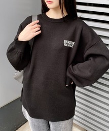 バックボックスロゴチュニックニット