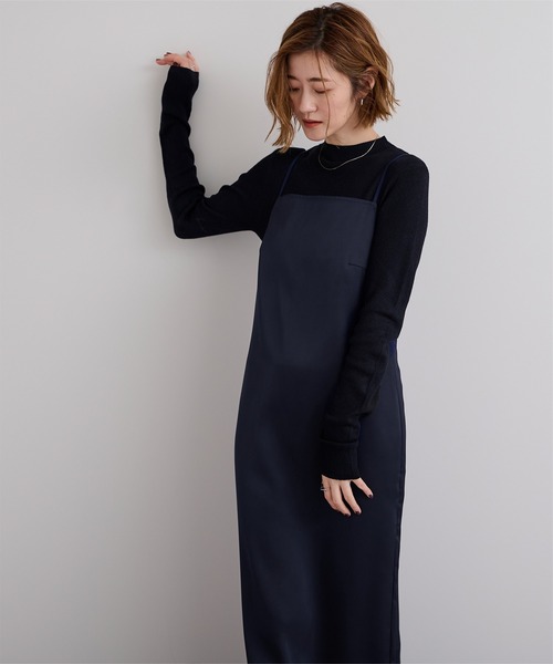 UR'S（ユアーズ）の「サテンキャミソールワンピース（ワンピース・レディース・ネイビー/ブラック/チャコール/ベージュ・M/S/L）」の4枚目の写真