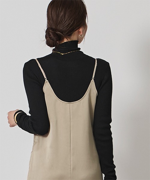 UR'S（ユアーズ）の「サテンキャミソールワンピース（ワンピース・レディース・ネイビー/ブラック/チャコール/ベージュ・M/S/L）」の22枚目の写真