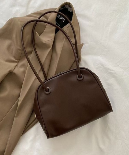 folka（フォルカ）の「3ー11E108 PUレザー ロングショルダー ハンドバッグ（ショルダーバッグ・レディース・ダークブラウン/ベージュ/ブラック/ホワイト・ONESIZE）」の5枚目の写真