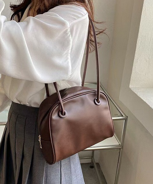 folka（フォルカ）の「3ー11E108 PUレザー ロングショルダー ハンドバッグ（ショルダーバッグ・レディース・ダークブラウン/ベージュ/ブラック/ホワイト・ONESIZE）」の9枚目の写真