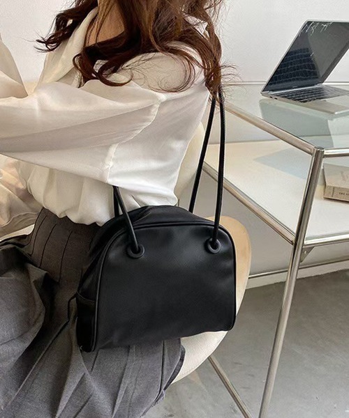 folka（フォルカ）の「3ー11E108 PUレザー ロングショルダー ハンドバッグ（ショルダーバッグ・レディース・ダークブラウン/ベージュ/ブラック/ホワイト・ONESIZE）」の7枚目の写真