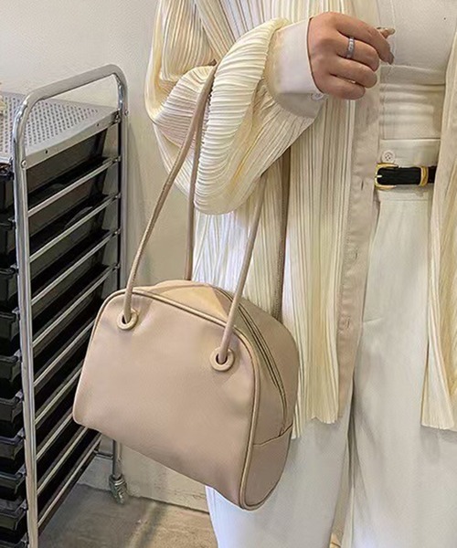folka（フォルカ）の「3ー11E108 PUレザー ロングショルダー ハンドバッグ（ショルダーバッグ・レディース・ダークブラウン/ベージュ/ブラック/ホワイト・ONESIZE）」の11枚目の写真