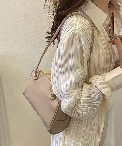 folka（フォルカ）の「3ー11E108 PUレザー ロングショルダー ハンドバッグ（ショルダーバッグ・レディース・ダークブラウン/ベージュ/ブラック/ホワイト・ONESIZE）」の12枚目の写真