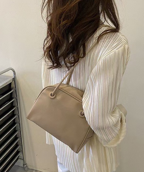 folka（フォルカ）の「3ー11E108 PUレザー ロングショルダー ハンドバッグ（ショルダーバッグ・レディース・ダークブラウン/ベージュ/ブラック/ホワイト・ONESIZE）」の13枚目の写真