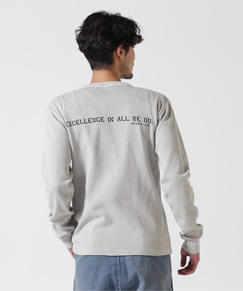 AVIREX(アヴィレックス)の「FADE WASH HONEYCOMB WAFFLE T-SHIRT / フェイドウォッシュ ハニカムワッフル 長袖Tシャツ / AVIREX / アヴィレックス(Tシャツ/カットソー・メンズ・ライトグレー/オリーブ/チャコール・X-LARGE/LARGE/MEDIUM/XX-LARGE)」の4枚目の写真