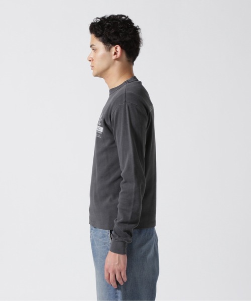 AVIREX(アヴィレックス)の「FADE WASH HONEYCOMB WAFFLE T-SHIRT / フェイドウォッシュ ハニカムワッフル 長袖Tシャツ / AVIREX / アヴィレックス(Tシャツ/カットソー・メンズ・ライトグレー/オリーブ/チャコール・X-LARGE/LARGE/MEDIUM/XX-LARGE)」の11枚目の写真