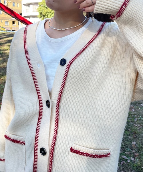 Samansa Mos2（サマンサ モスモス）の「配色ステッチVネックニットカーディガン（カーディガン/ボレロ・レディース・ダークブラウン/ベージュ/ミント/キナリ・F）」の6枚目の写真