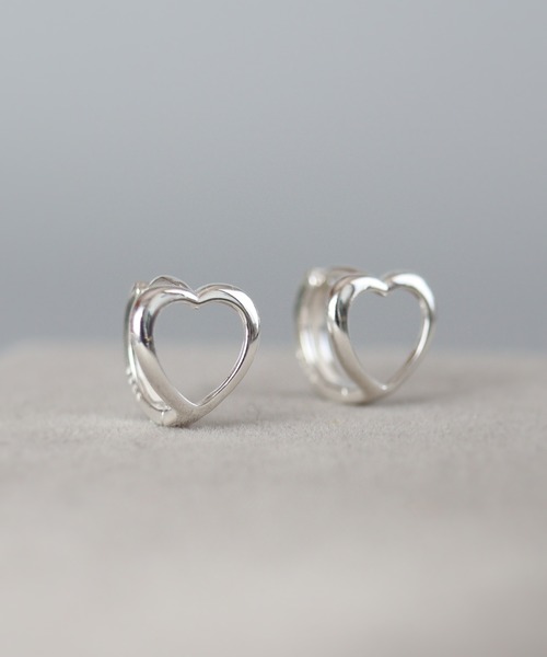 CERCA(チェルカ)の「KAM.accessory/silver925/金属アレルギー対応/ミニフープピアス/ハートピアス(ピアス(両耳用)・レディース・シルバー/ゴールド・FREE)」の2枚目の写真