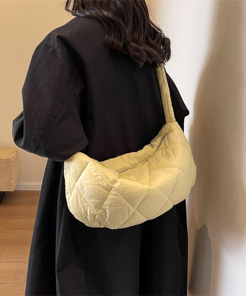 Miniministore(ミニミニストア)の「キルティングショルダーバッグ 斜めがけ鞄(ショルダーバッグ・レディース・ブラック/ブラウン/クリーム/ダークベージュ・FREE)」の11枚目の写真