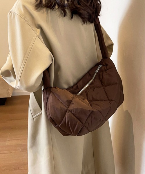 Miniministore(ミニミニストア)の「キルティングショルダーバッグ 斜めがけ鞄(ショルダーバッグ・レディース・ブラック/ブラウン/クリーム/ダークベージュ・FREE)」の14枚目の写真