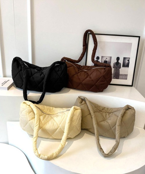Miniministore(ミニミニストア)の「キルティングショルダーバッグ 斜めがけ鞄(ショルダーバッグ・レディース・ブラック/ブラウン/クリーム/ダークベージュ・FREE)」の17枚目の写真