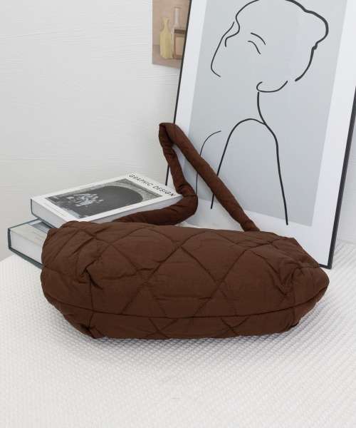 Miniministore(ミニミニストア)の「キルティングショルダーバッグ 斜めがけ鞄(ショルダーバッグ・レディース・ブラック/ブラウン/クリーム/ダークベージュ・FREE)」の20枚目の写真