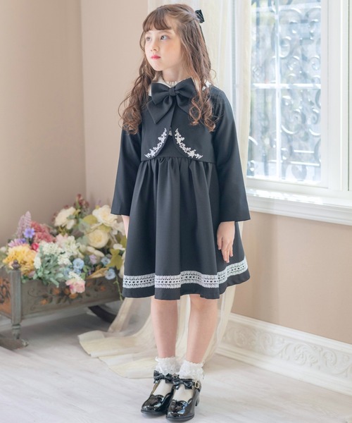 Catherine Cottage(キャサリンコテージ)の「アリス刺繍ボレロマルグレーテワンピーススーツ(スーツセット・キッズ・ブラック・130/120/110)」の15枚目の写真