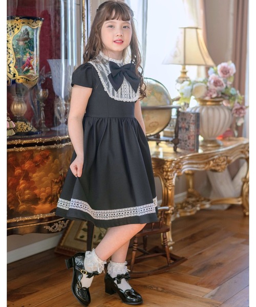 Catherine Cottage(キャサリンコテージ)の「アリス刺繍ボレロマルグレーテワンピーススーツ(スーツセット・キッズ・ブラック・130/120/110)」の17枚目の写真