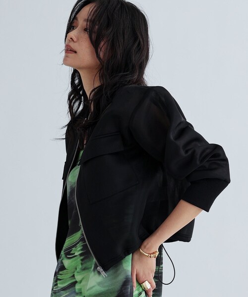 GALLEST(ギャレスト)の「シアーダンボールブルゾン(ブルゾン・レディース・ブラック/ホワイト・38)」の4枚目の写真