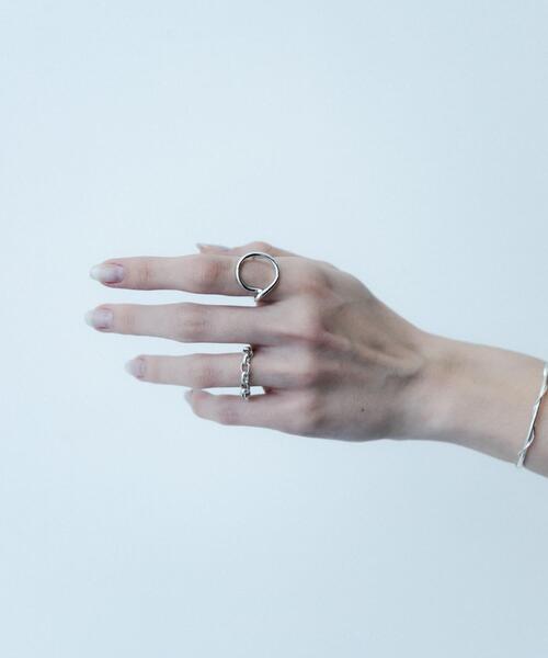 SMELLY(スメリー)の「SMELLY so’ loosely circle ring(リング・レディース・シルバー・11)」の8枚目の写真