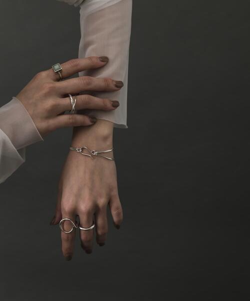 SMELLY(スメリー)の「SMELLY so’ loosely circle ring(リング・レディース・シルバー・11)」の15枚目の写真