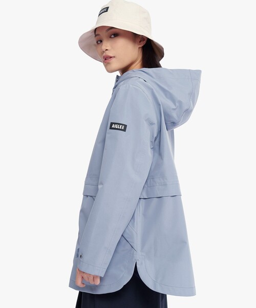 AIGLE（エーグル）の「防水 防風 透湿 GORE-TEX ゴアテックス フィッシュテールフーデッドジャケット RP（マウンテンパーカー・レディース・ブラック/ホワイト/グレー・40/34/36/38）」の12枚目の写真