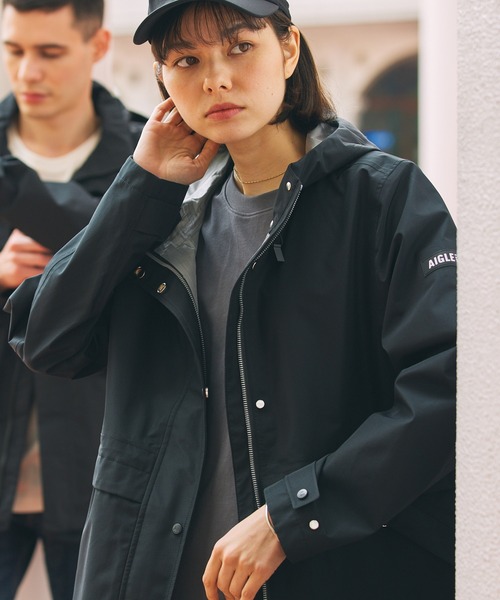 AIGLE（エーグル）の「防水 防風 透湿 GORE-TEX ゴアテックス フィッシュテールフーデッドジャケット RP（マウンテンパーカー・レディース・ブラック/ホワイト/グレー・40/34/36/38）」の19枚目の写真