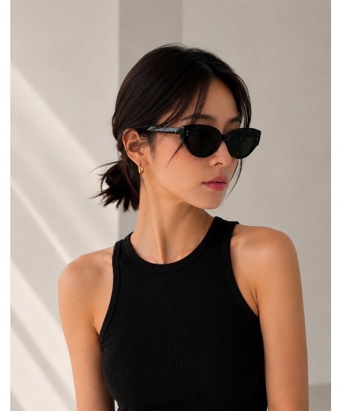 E&C closet…(イーアンドシークローゼット)の「カラーサングラス(サングラス・レディース・ホワイト/ブラック/アイボリー・FREE)」の12枚目の写真