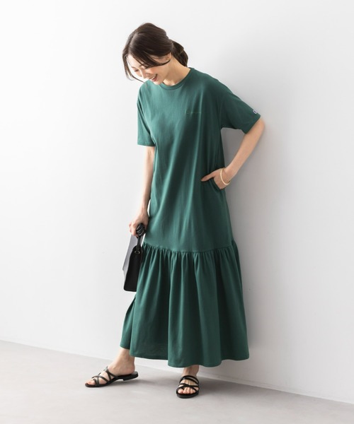 Champion(チャンピオン)の「<champion/UNDOVE>【UVカット/吸水速乾/ストレッチ/接触冷感/ゆったりワンピ/ギャザーワンピ/チャンピオン/スポーティーウェア/カジュアル/シンプル】ギャザーワンピース(ワンピース・レディース・ネイビー/グリーン/ブラック・MEDIUM/LARGE/X-LARGE)」の20枚目の写真