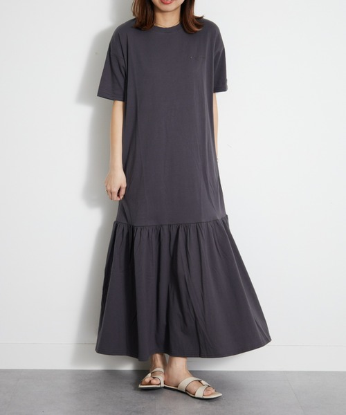 Champion(チャンピオン)の「<champion/UNDOVE>【UVカット/吸水速乾/ストレッチ/接触冷感/ゆったりワンピ/ギャザーワンピ/チャンピオン/スポーティーウェア/カジュアル/シンプル】ギャザーワンピース(ワンピース・レディース・ネイビー/グリーン/ブラック・MEDIUM/LARGE/X-LARGE)」の12枚目の写真