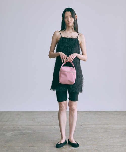 EN NEUME(エンノイム)の「Fringe Tunic Camisole Dress(ワンピース・レディース・アイボリー/ブラック・FREE)」の16枚目の写真