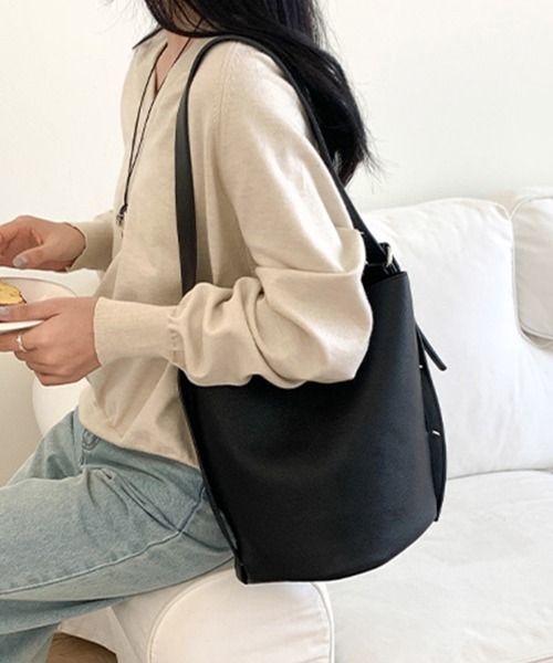 Doux Belle（ドゥーベル）の「ショルダーバッグ（ショルダーバッグ・レディース・ブラウン/オフホワイト/ライトブラウン/ブラック・FREE）」の17枚目の写真